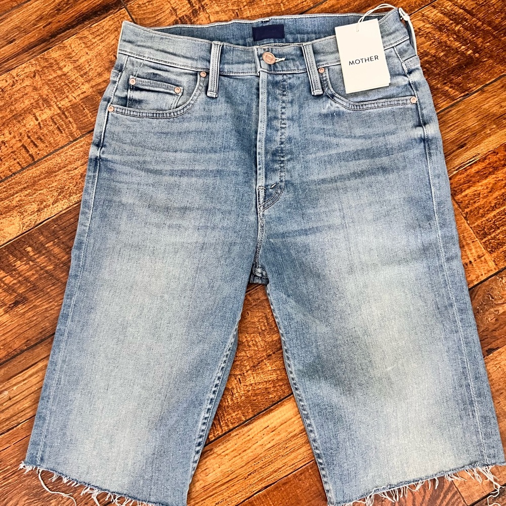 Mother Bermuda short